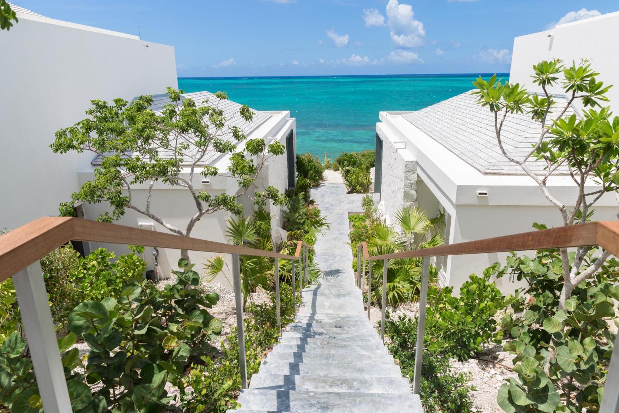 Rock House Hotel Turtle Cove Bagian luar foto