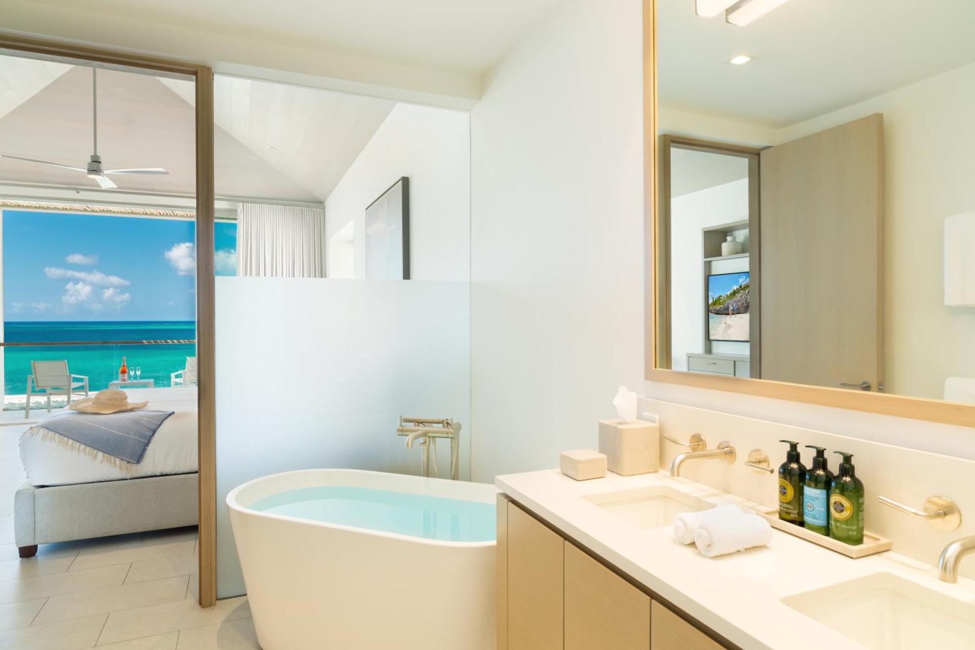 Rock House Hotel Turtle Cove Bagian luar foto