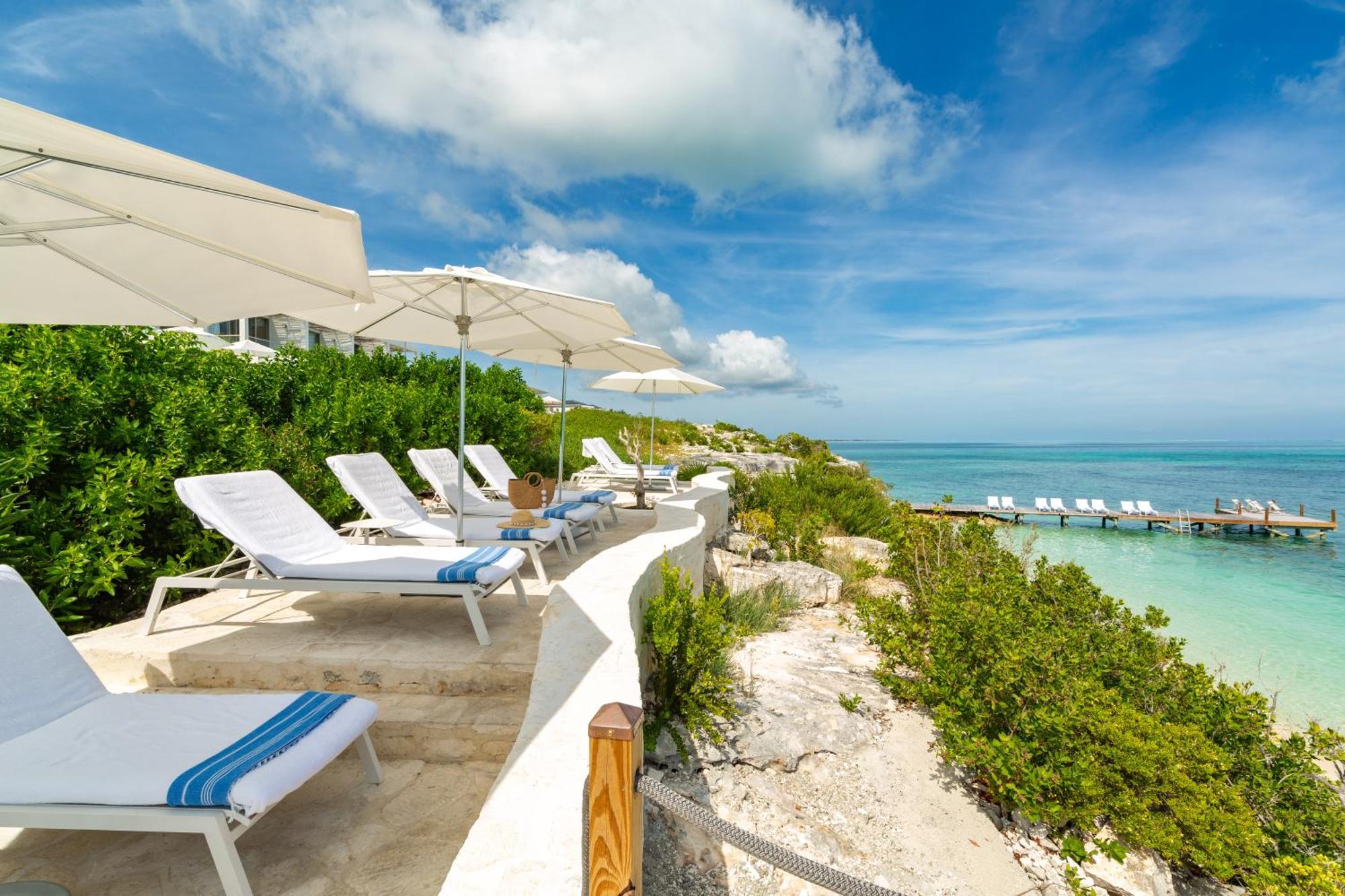 Rock House Hotel Turtle Cove Bagian luar foto